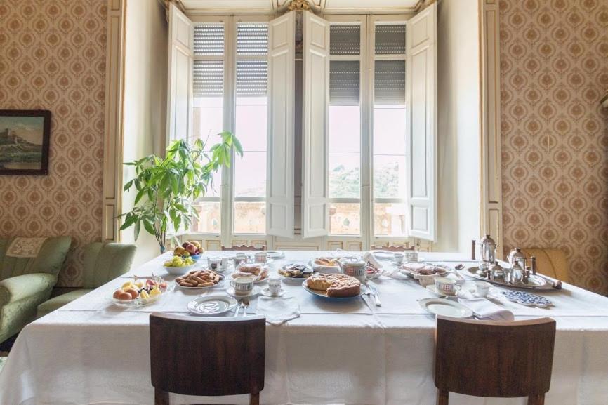 Bed & Breakfast Castello Vecchio 라구사 외부 사진